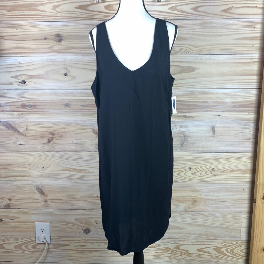Old Navy Shift Dress Womens L Black V-Neck Sleeveless Casual LBD